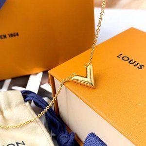 💎✨AUTHENTIC✨💎 Louis Vuitton necklace